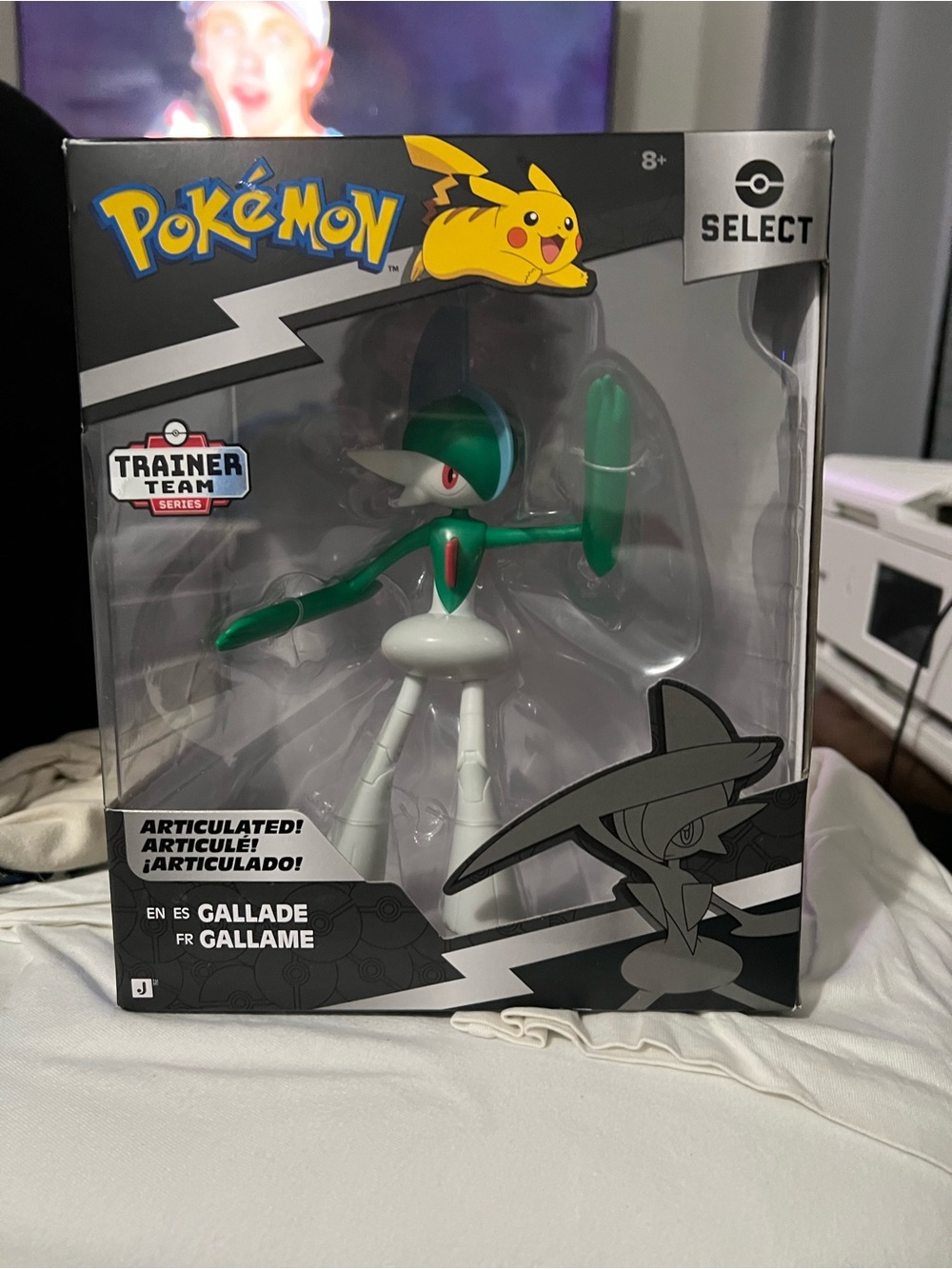 Pokemon Gallade Select Action Figure - Green, White & Red Accents